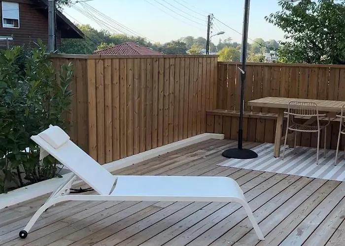 Avec Piscine Privee Au Calme 比亚里茨