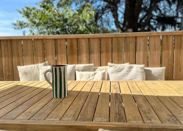 Avec Piscine Privee Au Calme 别墅